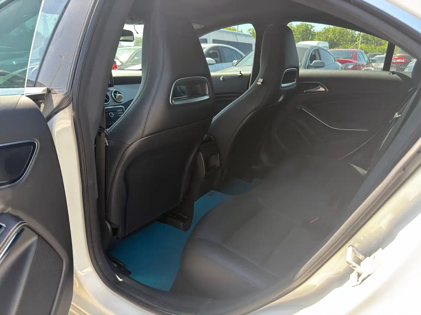 Mercedes-Benz CLA (Import) 2015 CLA 200 фото 6