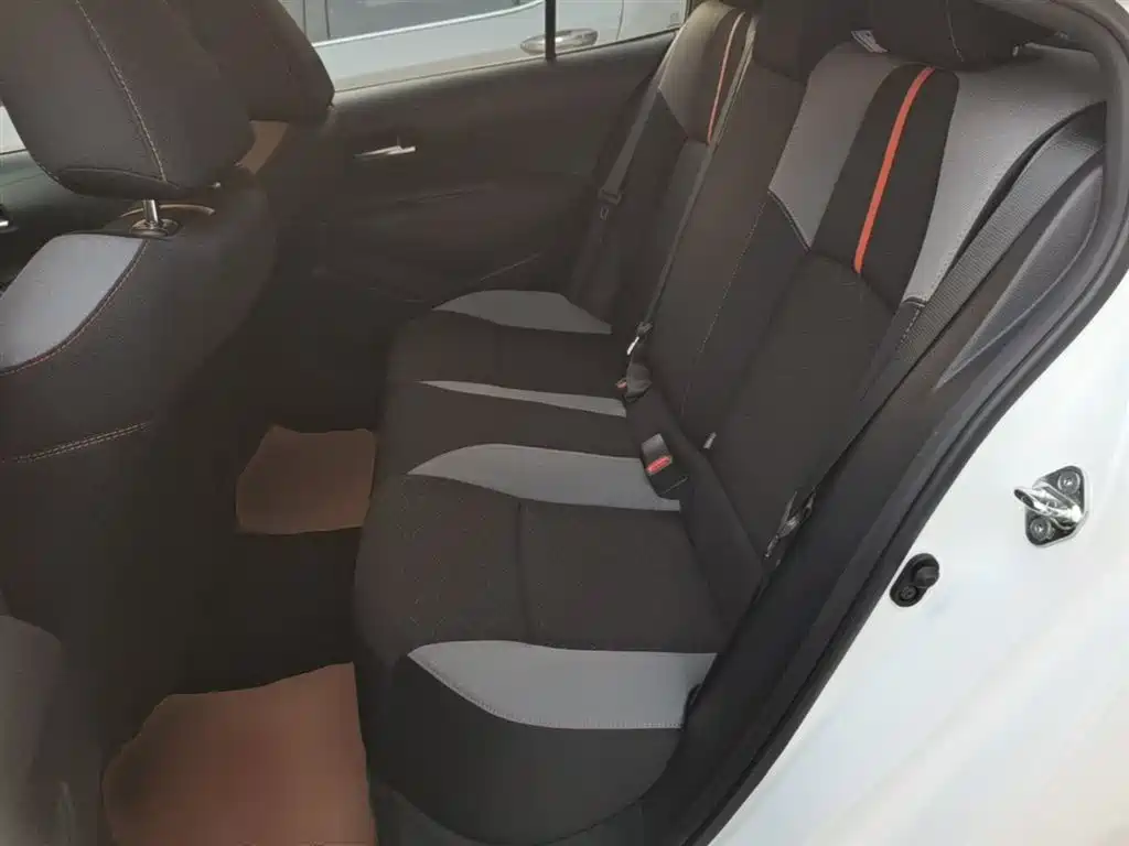 Toyota Corolla 2021 1.2T S-CVT Pioneer PLUS Edition фото 17