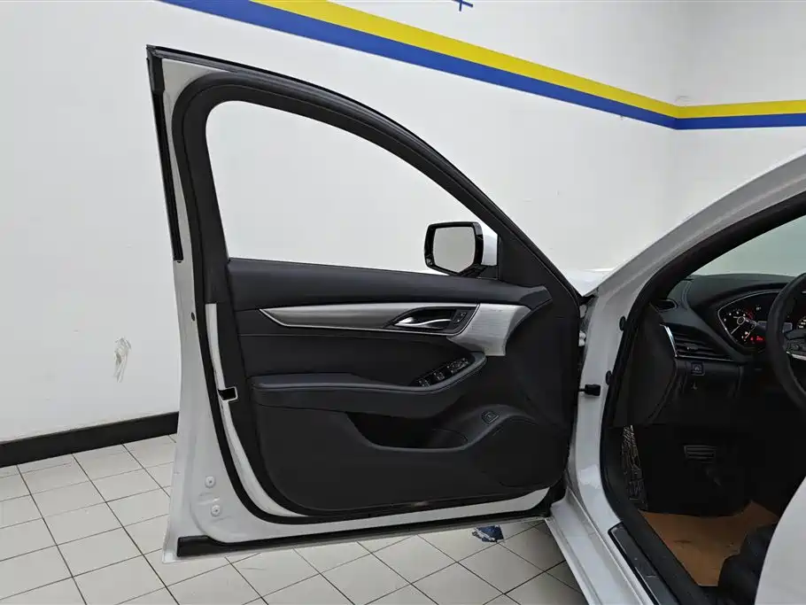 Cadillac CT5 2021 28T Luxury фото 7