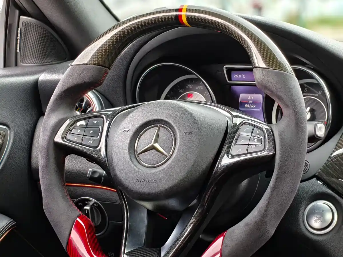 Mercedes-Benz CLA (Import) 2015 CLA 200 фото 5