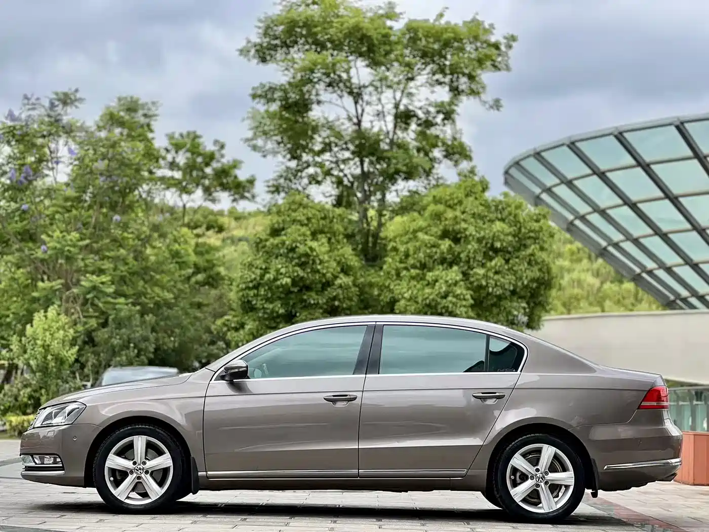 Volkswagen Magotan 2015 2.0TSI Premium фото 9