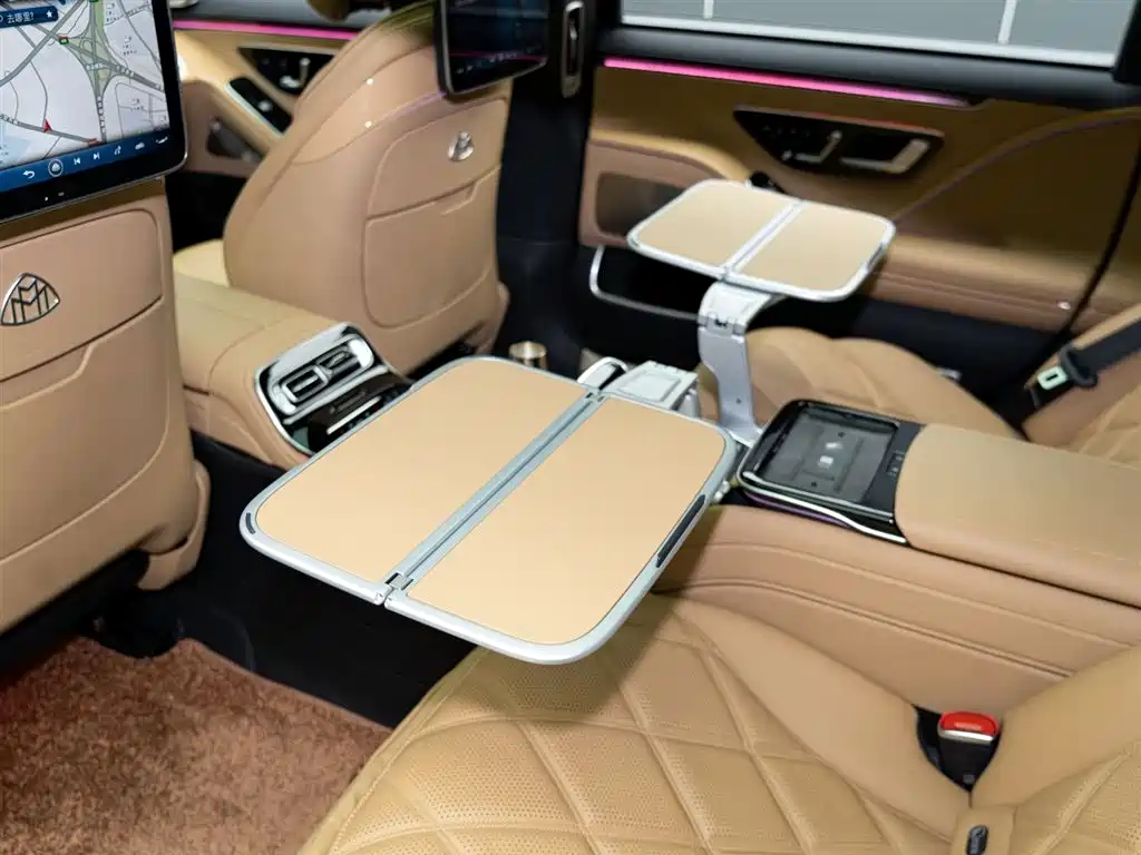 Mercedes-Benz Maybach S-Class 2022 S 680 4MATIC Virgil Abloh Limited Edition фото 21