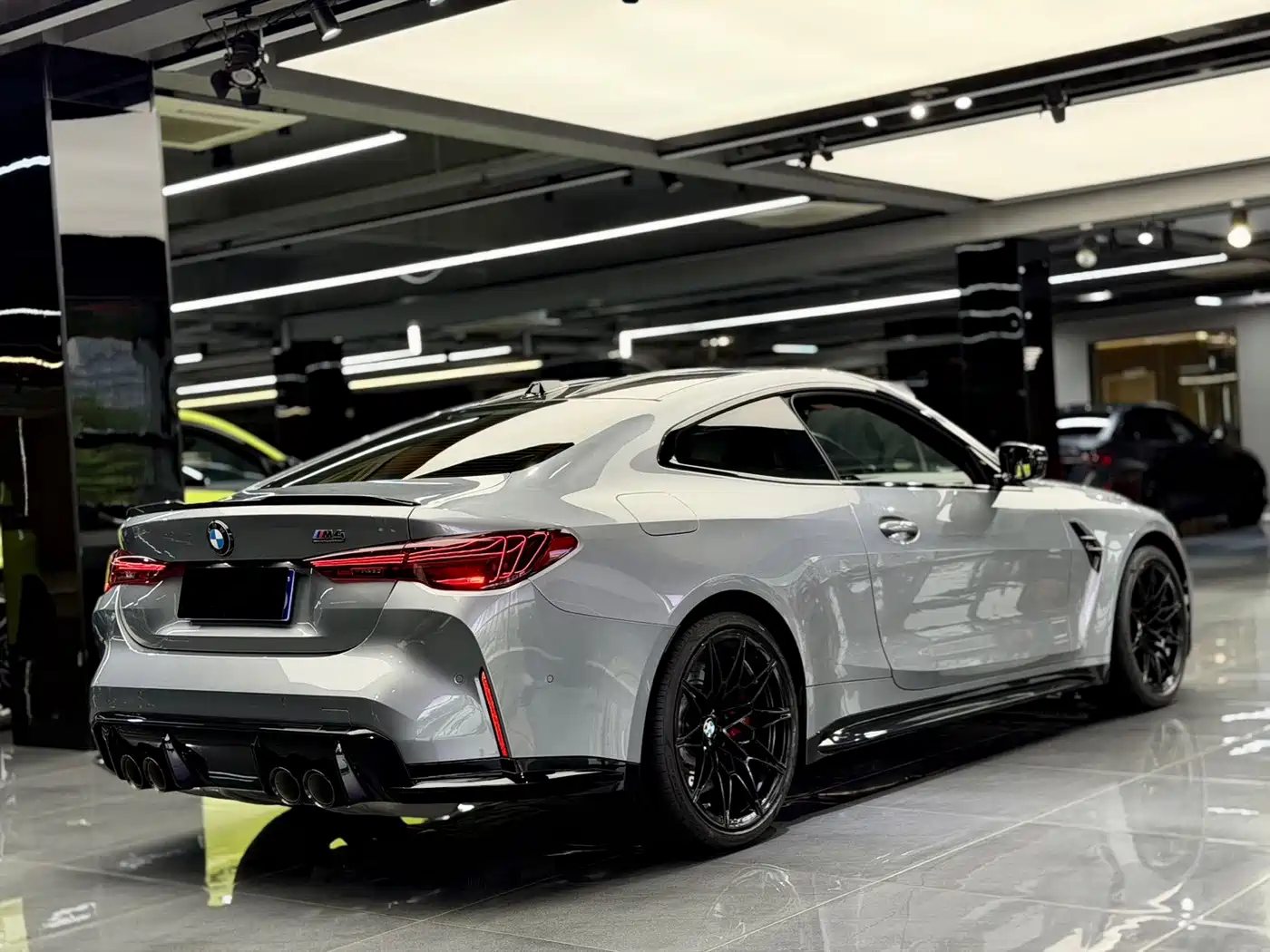 BMW M4 2026 2024 BMW M4 Coupe M xDrive Competition