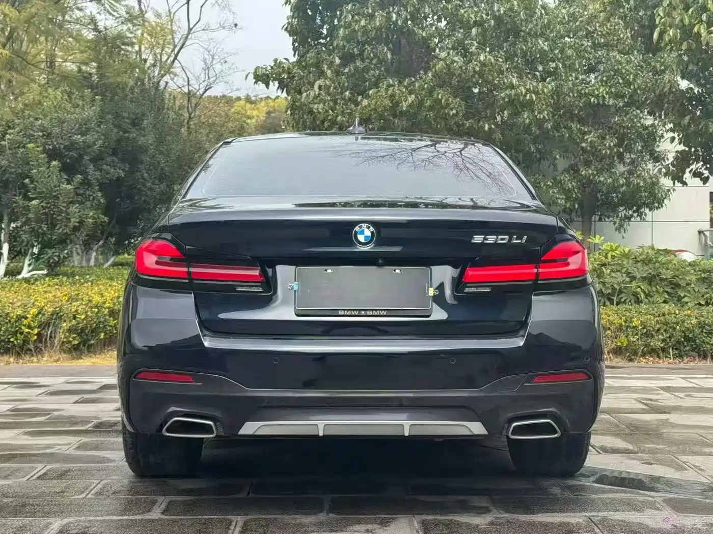BMW 5 Series 2023 Facelift 530Li Leading M Sport Package фото 8