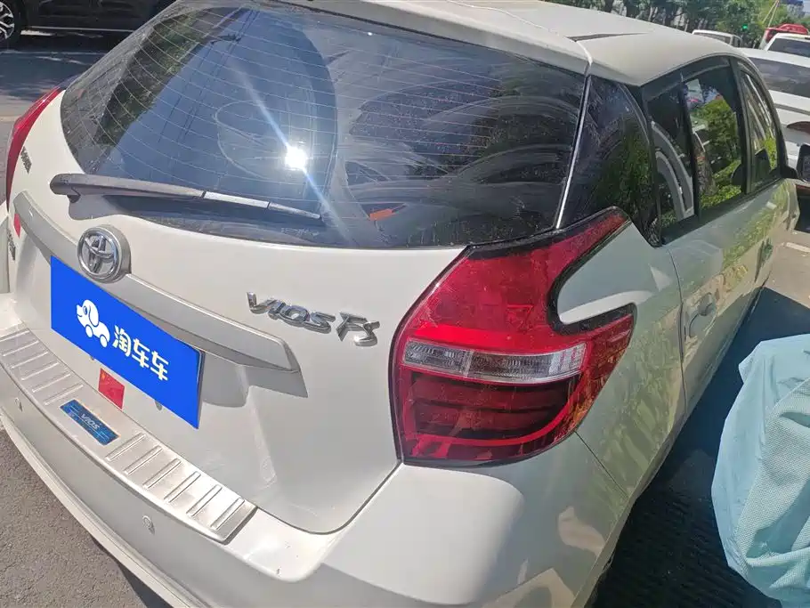 Toyota Vios FS 2017 1.5L CVT Fengchi Edition фото 3