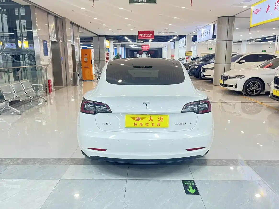 Tesla Model 3 2020 2020 Facelift Long Range Rear-Wheel Drive