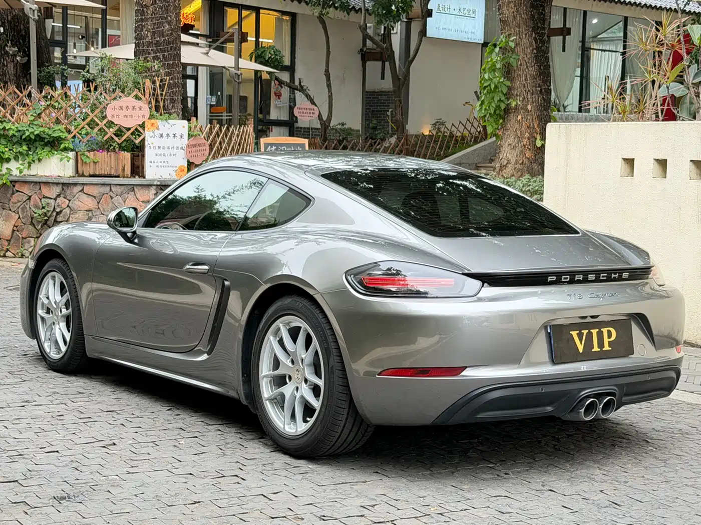 Porsche 718 2018 Cayman 2.0T фото 5