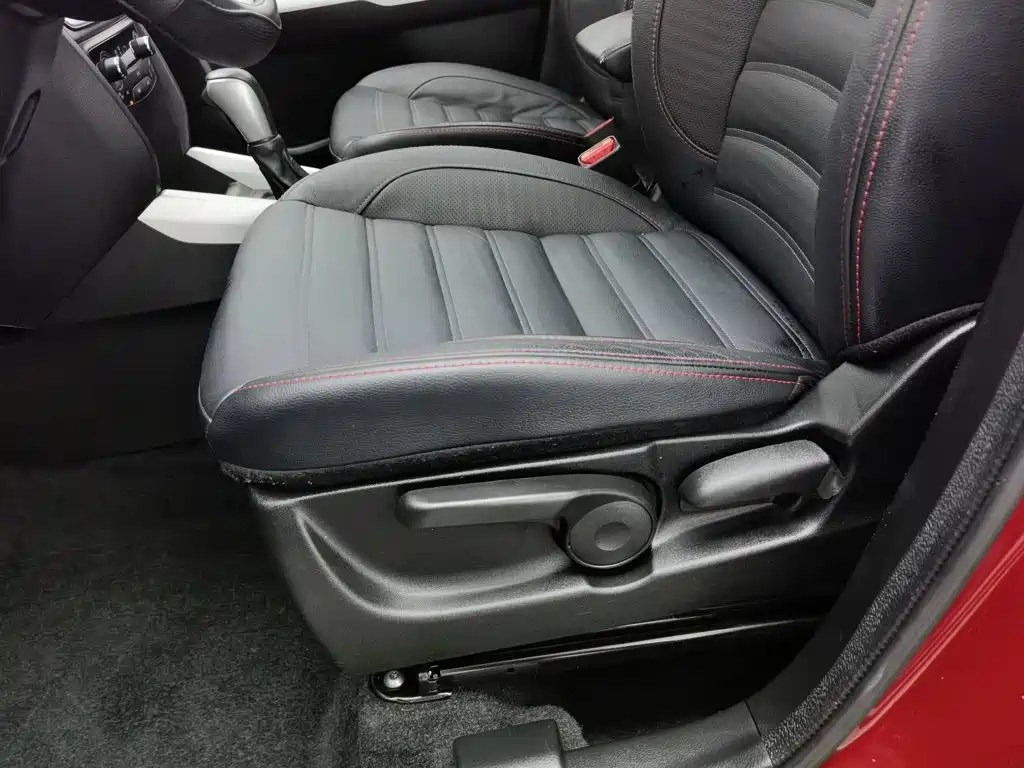 Suzuki Vitara 2017 2016 1.4T Auto 2WD Luxury Model