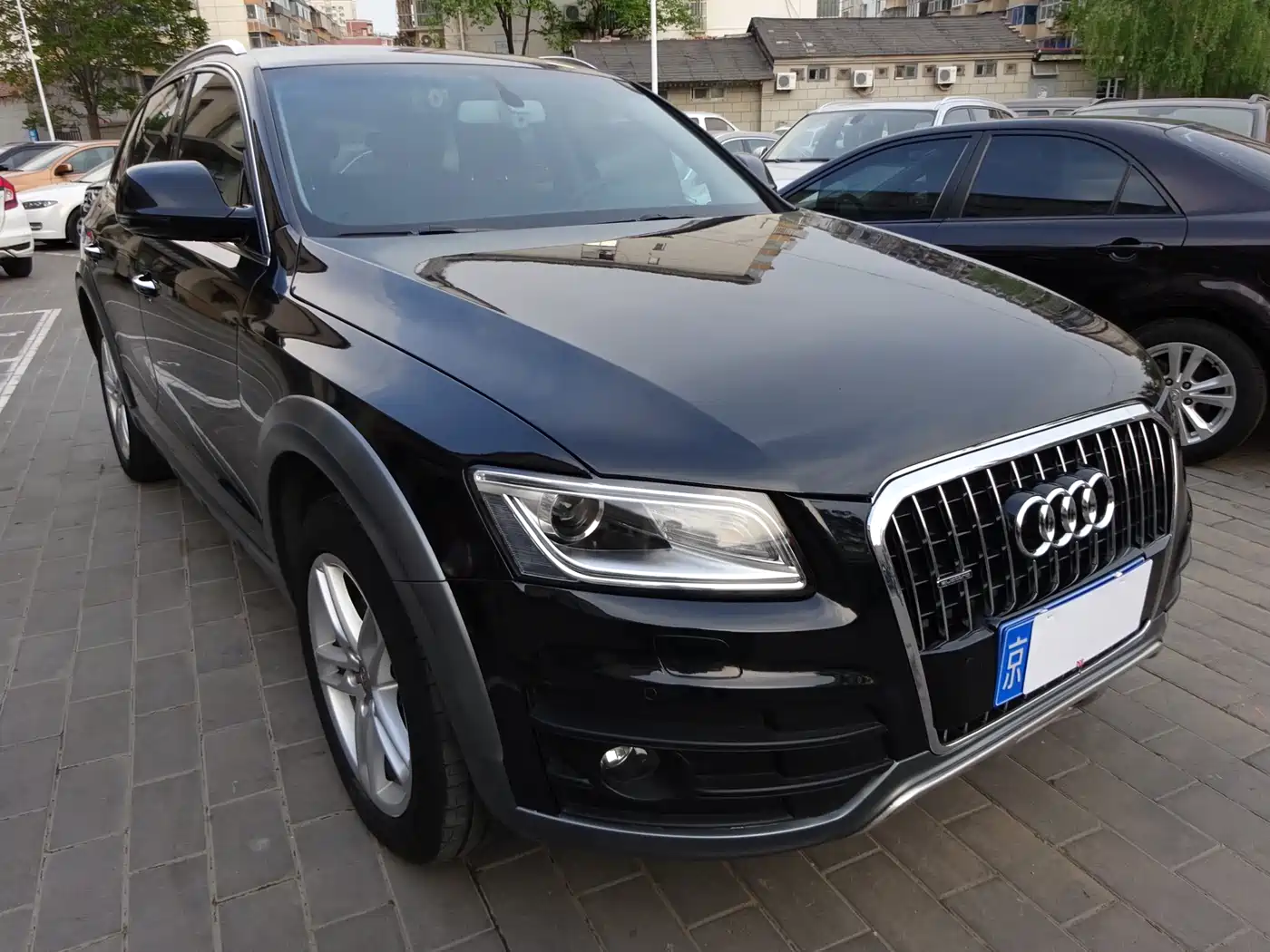 AUDI Q5