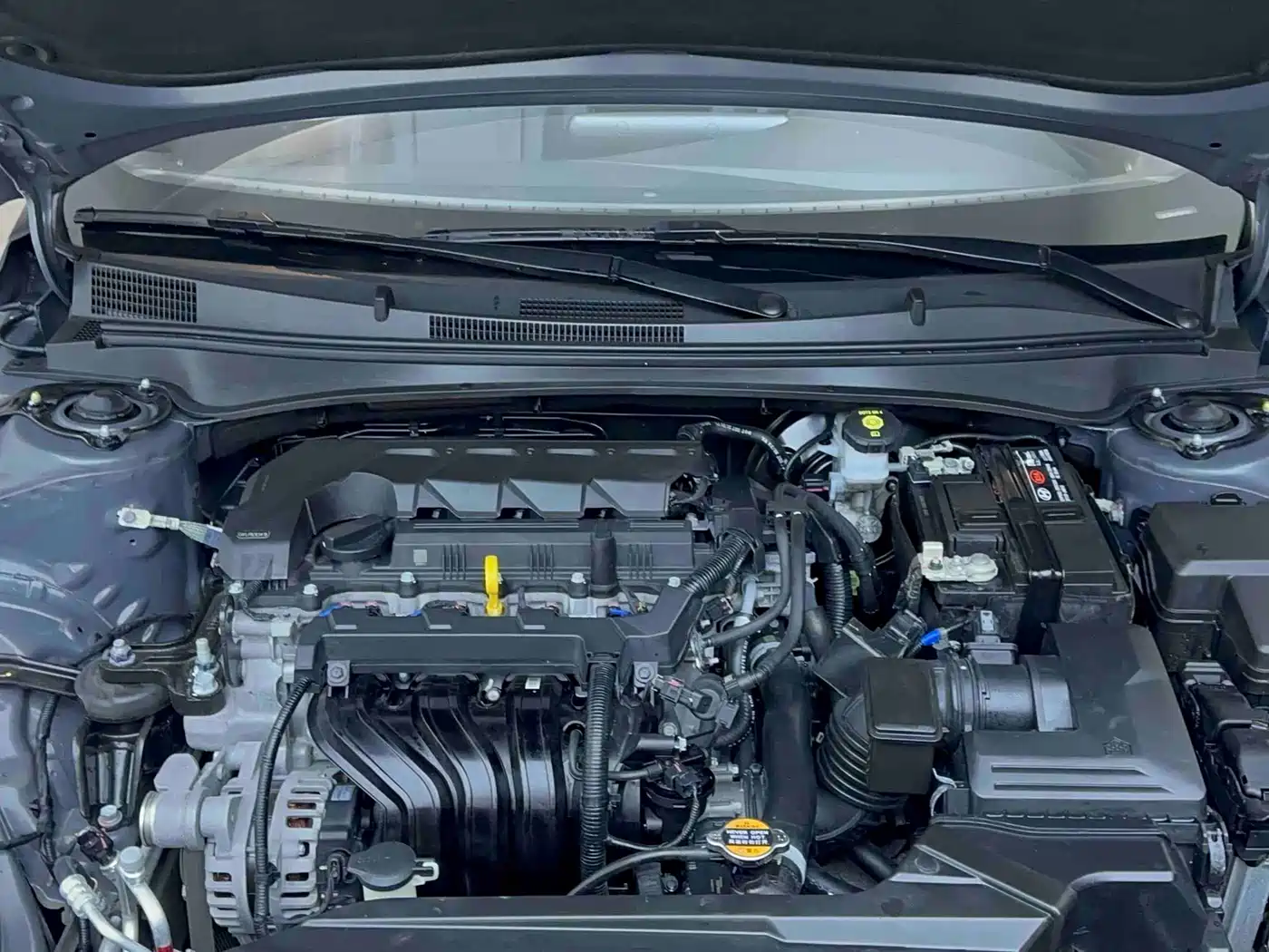 Hyundai Elantra 2023 1.5L CVT GLX Elite Edition фото 20