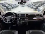 Фото 7 - Volkswagen Multivan