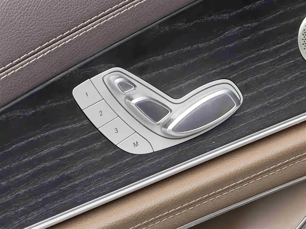 Mercedes-Benz E-Class 2022 Facelift III E 300 L Luxury фото 13