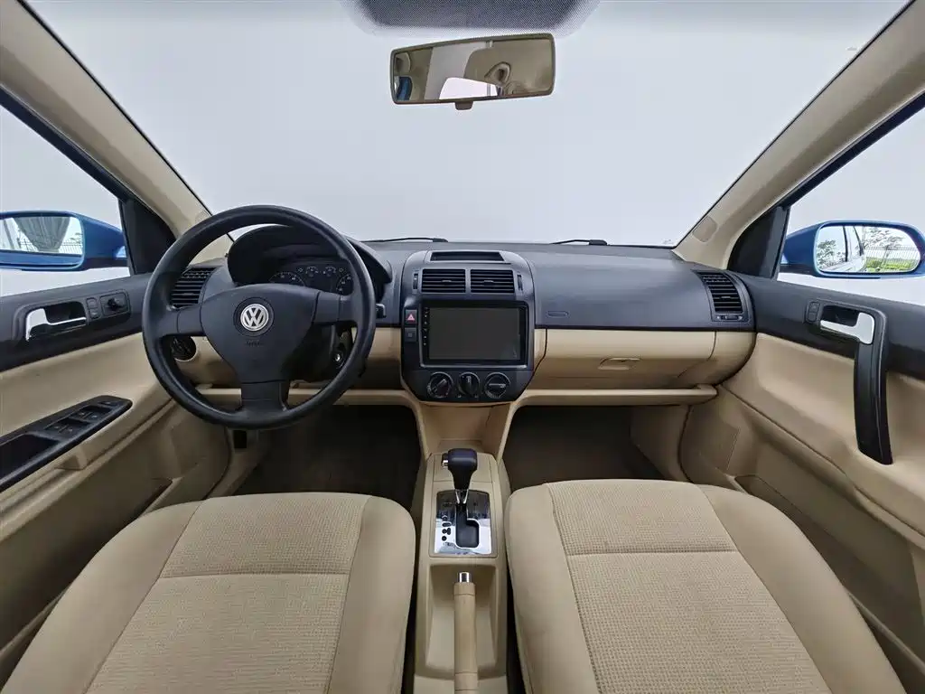 Volkswagen Polo 2007 Model Jinqing 1.4L Automatic Fashion Edition фото 5