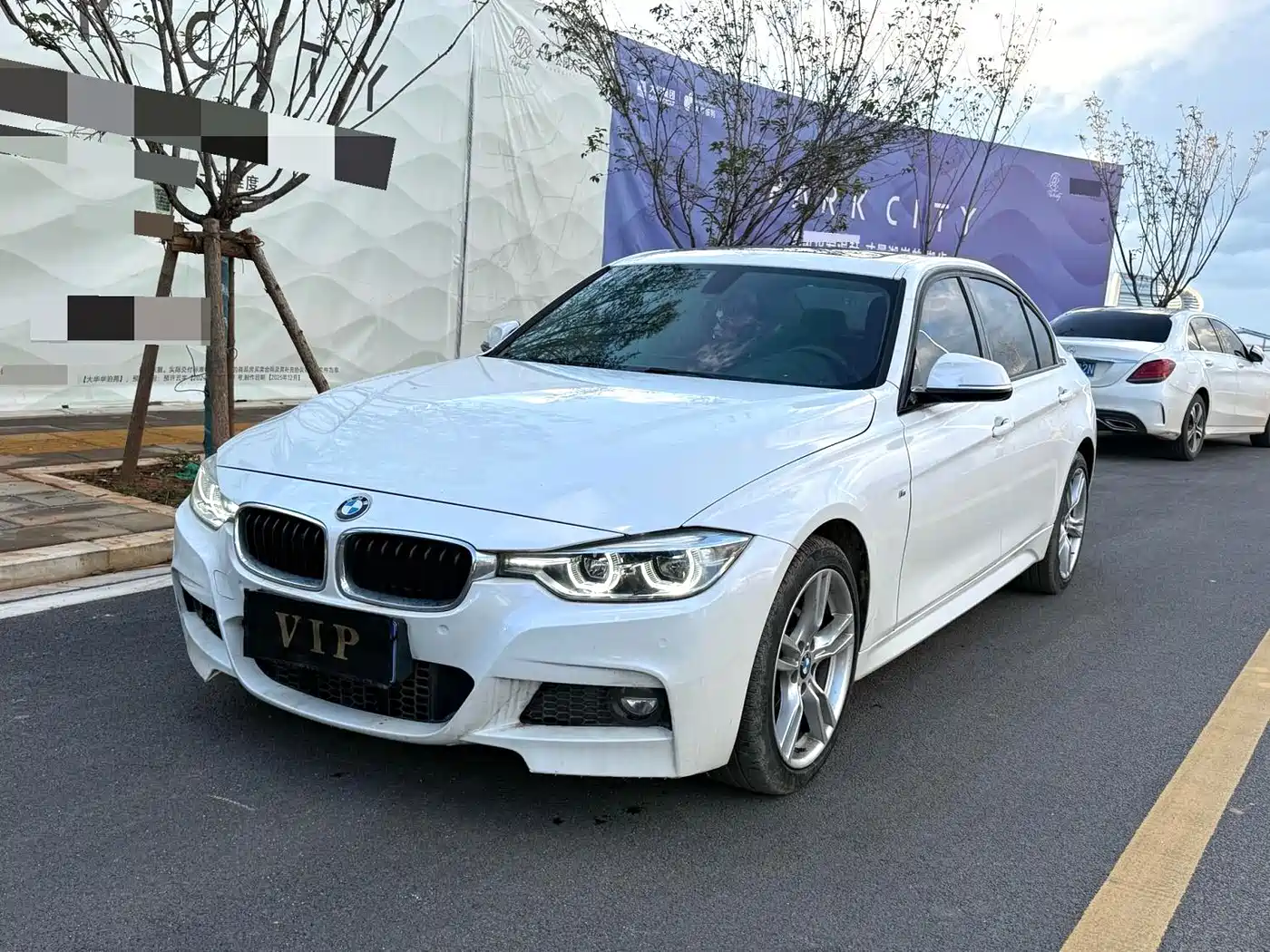 BMW 3 Series 2018 320Li Leading M Sport Package