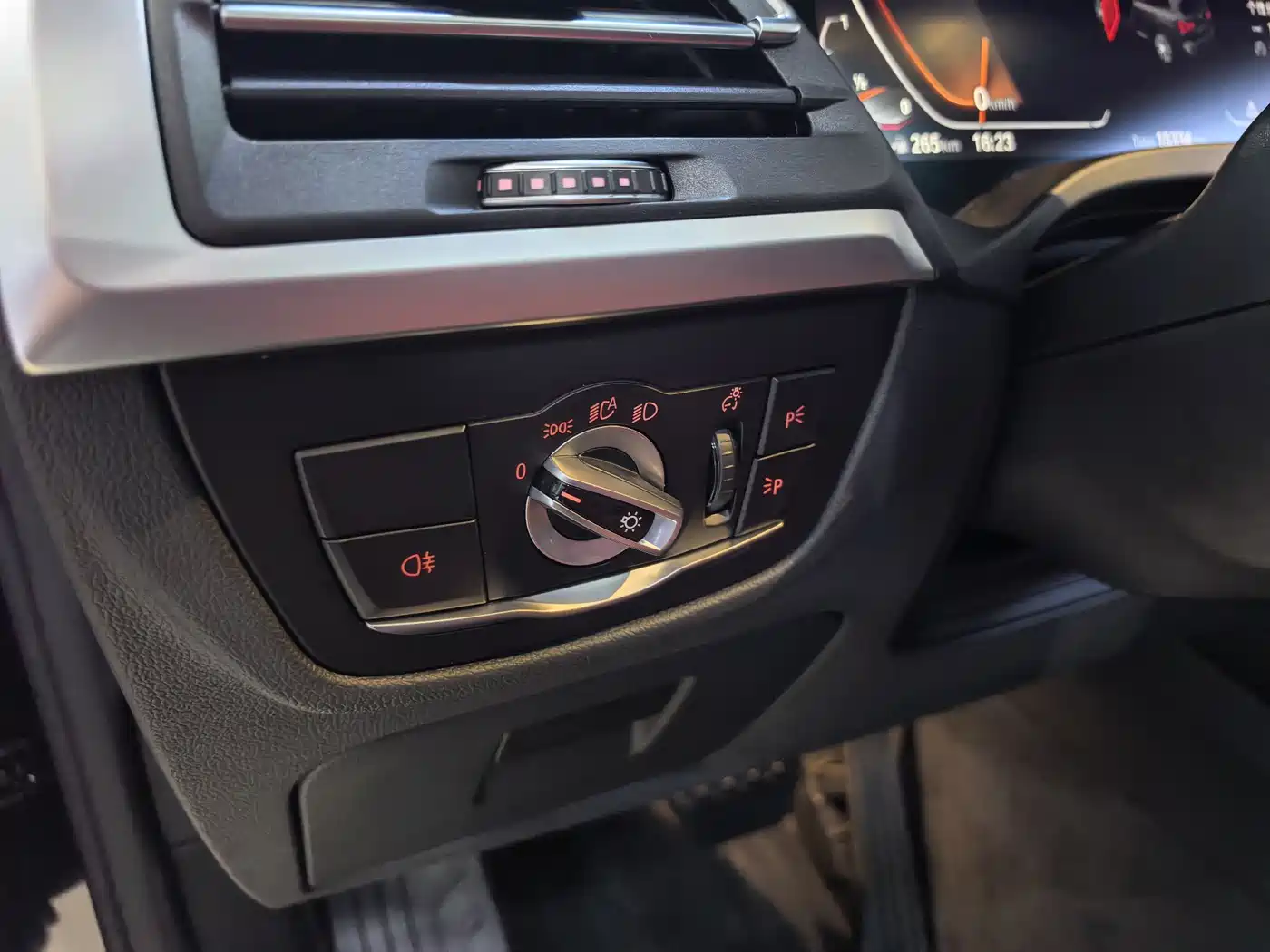 BMW X3 2022 Model Second Facelift xDrive30i Premium M Night Package фото 22