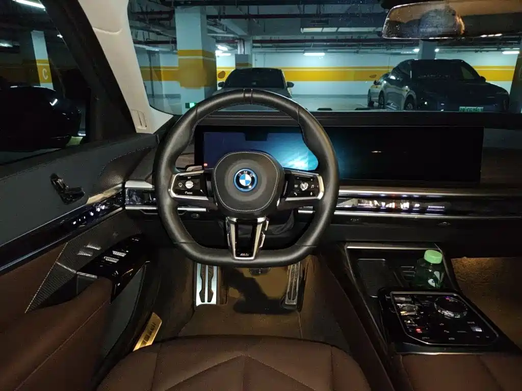 BMW i7 2024 2023 eDrive50L Leading M Sport Package