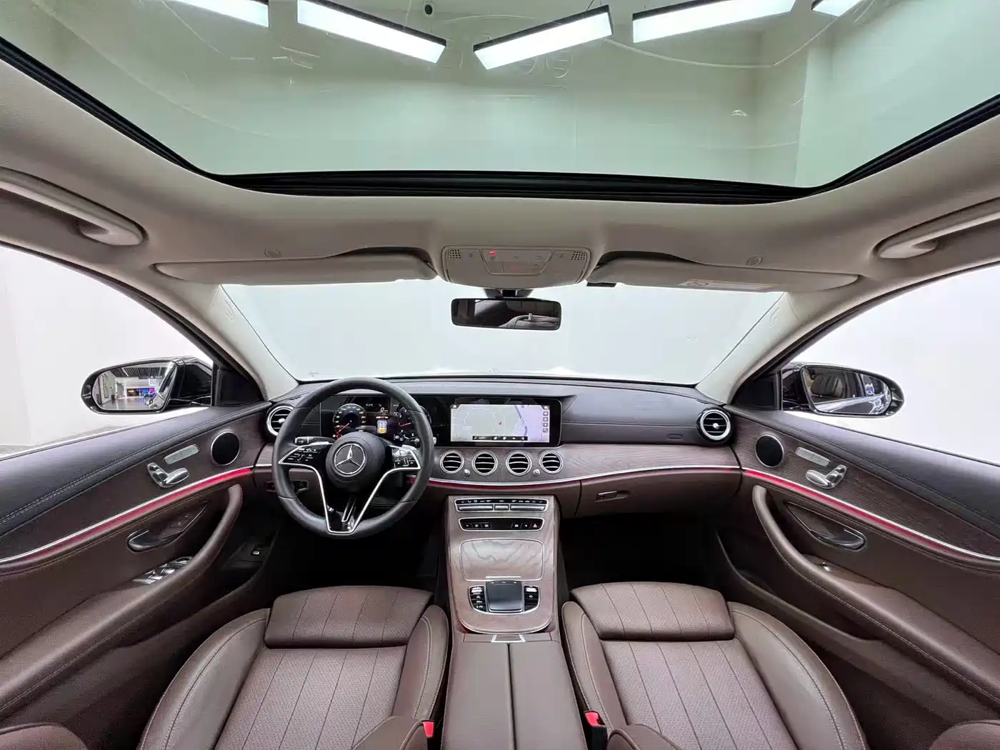 Mercedes-Benz E-Class 2022 E 300 L Fashion фото 22
