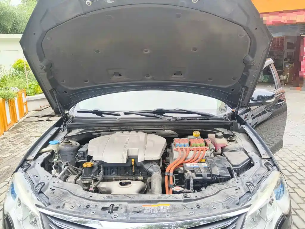 Roewe e550 2016 2016 Exclusive Edition