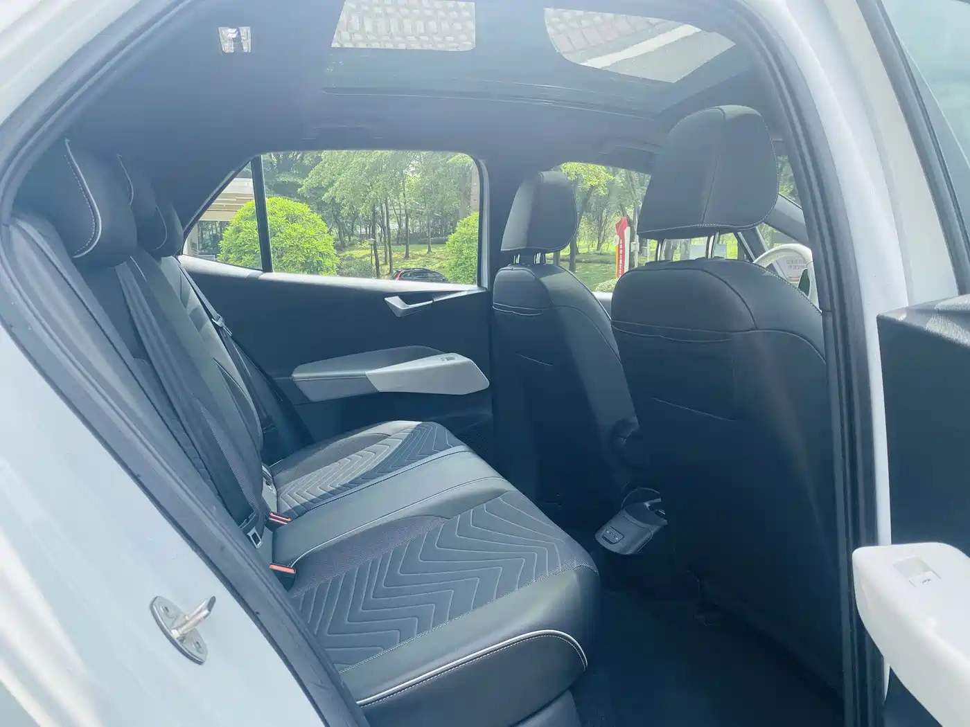 Volkswagen ID.3 2023 Pure Smart Edition фото 15