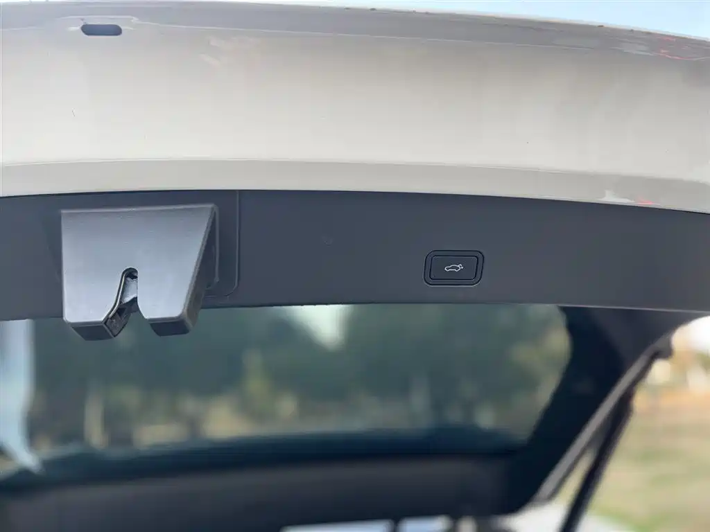 ZEEKR EXTREME KRYPTON 001