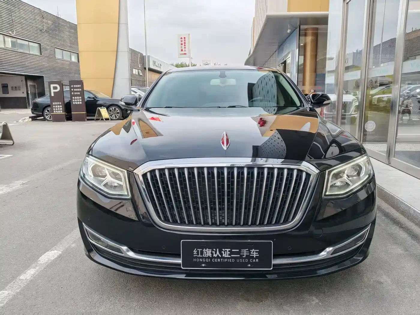 Hongqi H7 2019 3.0L Prestige Edition фото 3