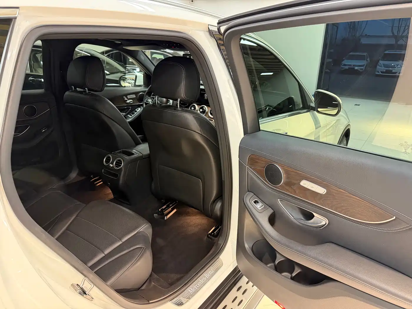 Mercedes-Benz GLC 2021 GLC 260 L 4MATIC Luxury фото 21