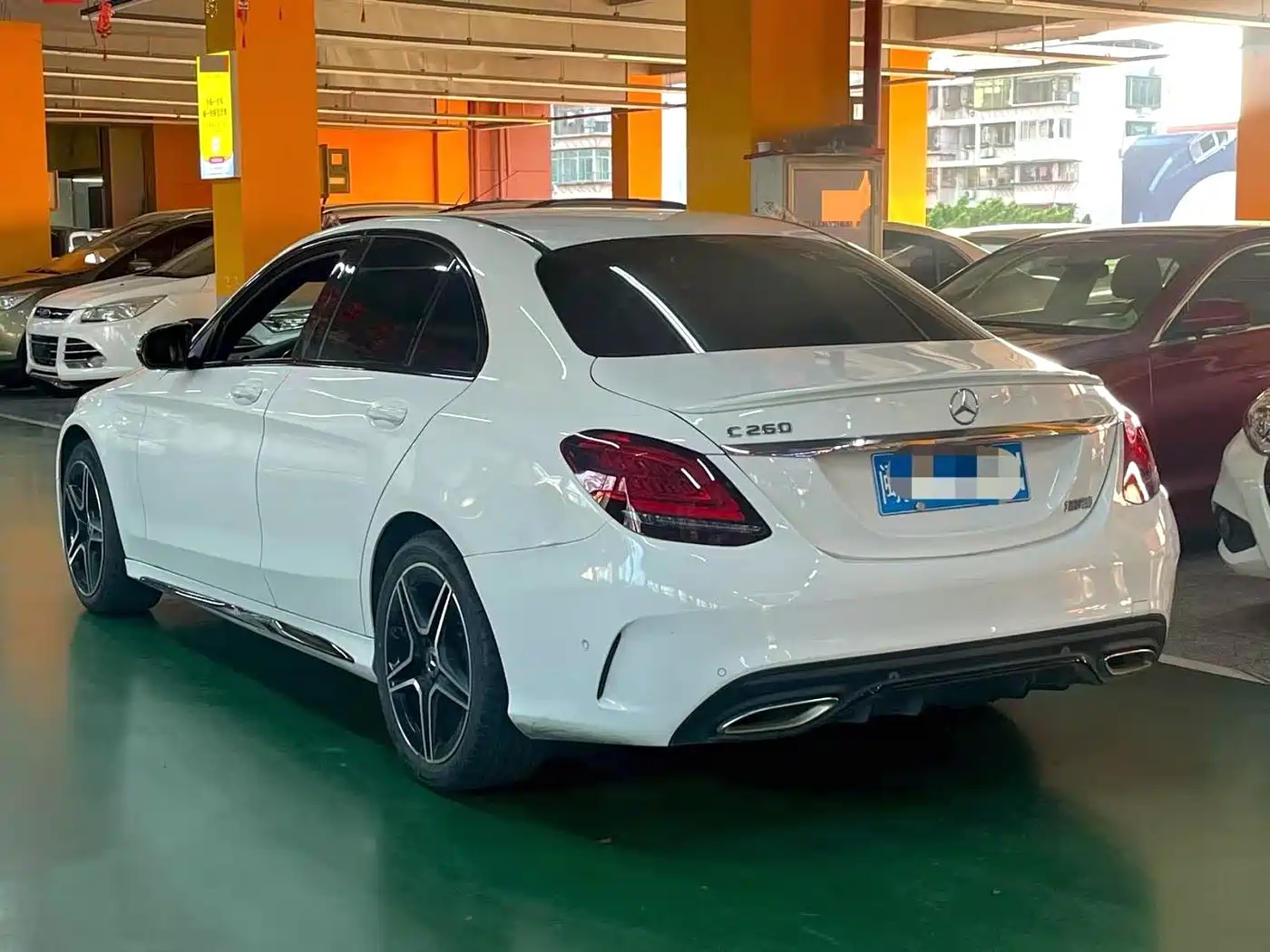 MERCEDES-BENZ C CLASS