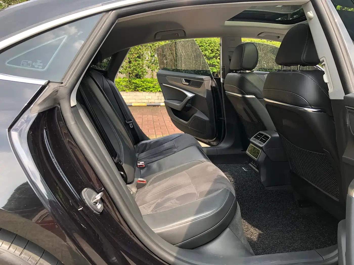 Audi A7L 2022 2022 45 TFSI S-line Youth Dream Edition