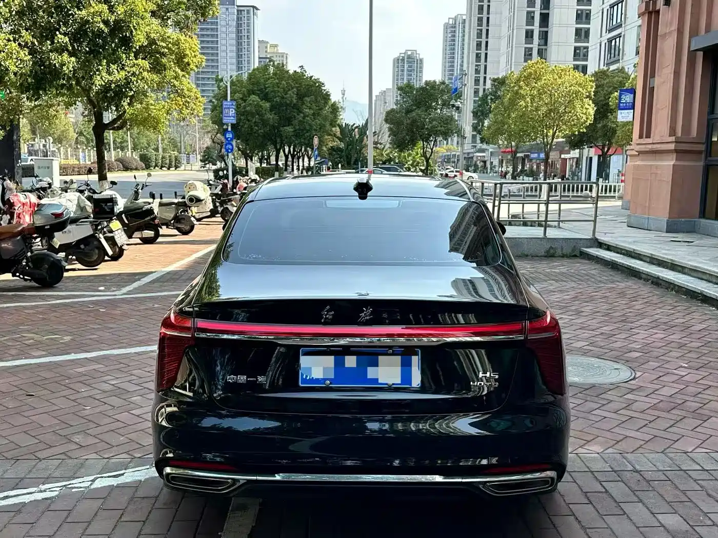 Hongqi HONGQI H5