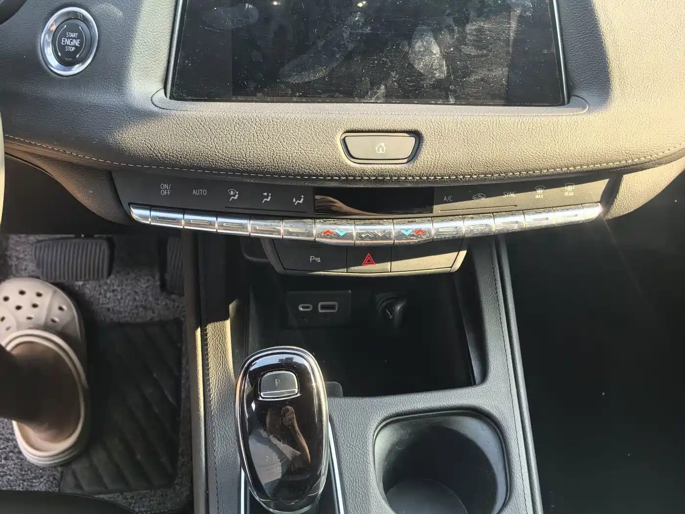 Cadillac XT4 2023 2022 28T FWD Style