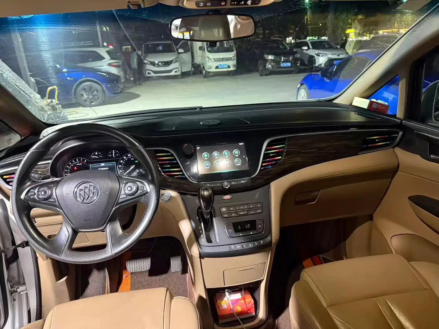 Buick GL8 2017 ES 28T Premium China V фото 9