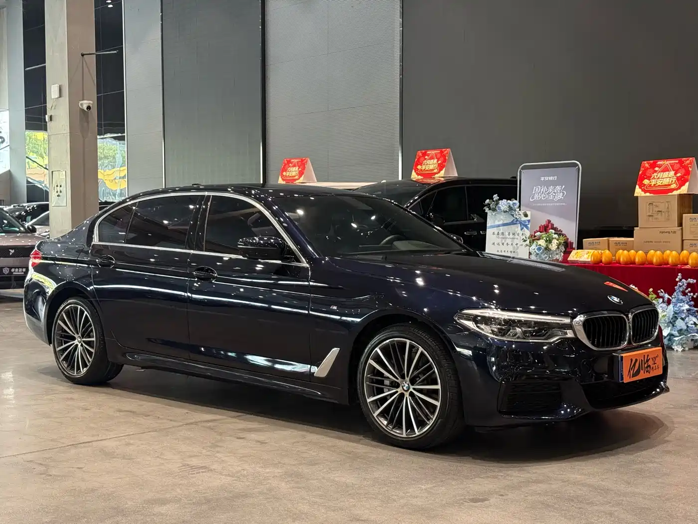 BMW 5 Series 2020 530Li Exclusive M Sport Package фото 3