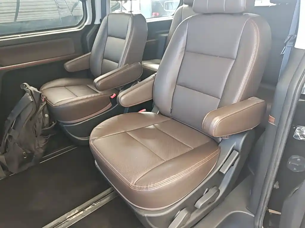 Dongfeng Fengxing Fengxing CM7 2019 2018 Classic 2.0T Manual Luxury
