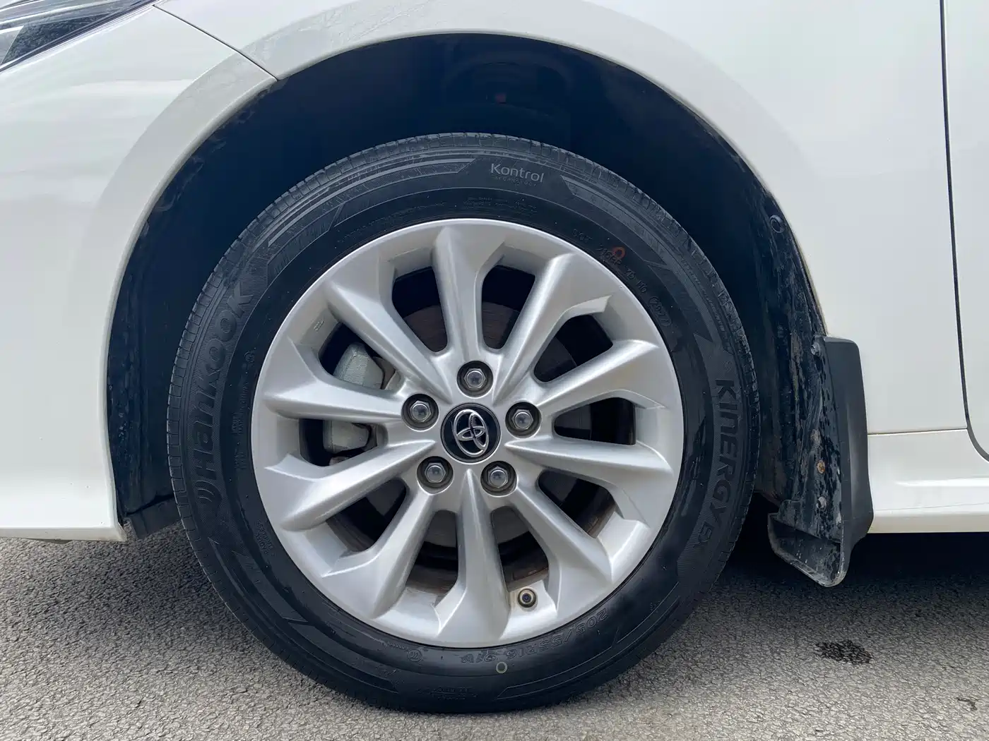 Toyota Corolla 2021 1.2T S-CVT Elite PLUS Edition фото 18