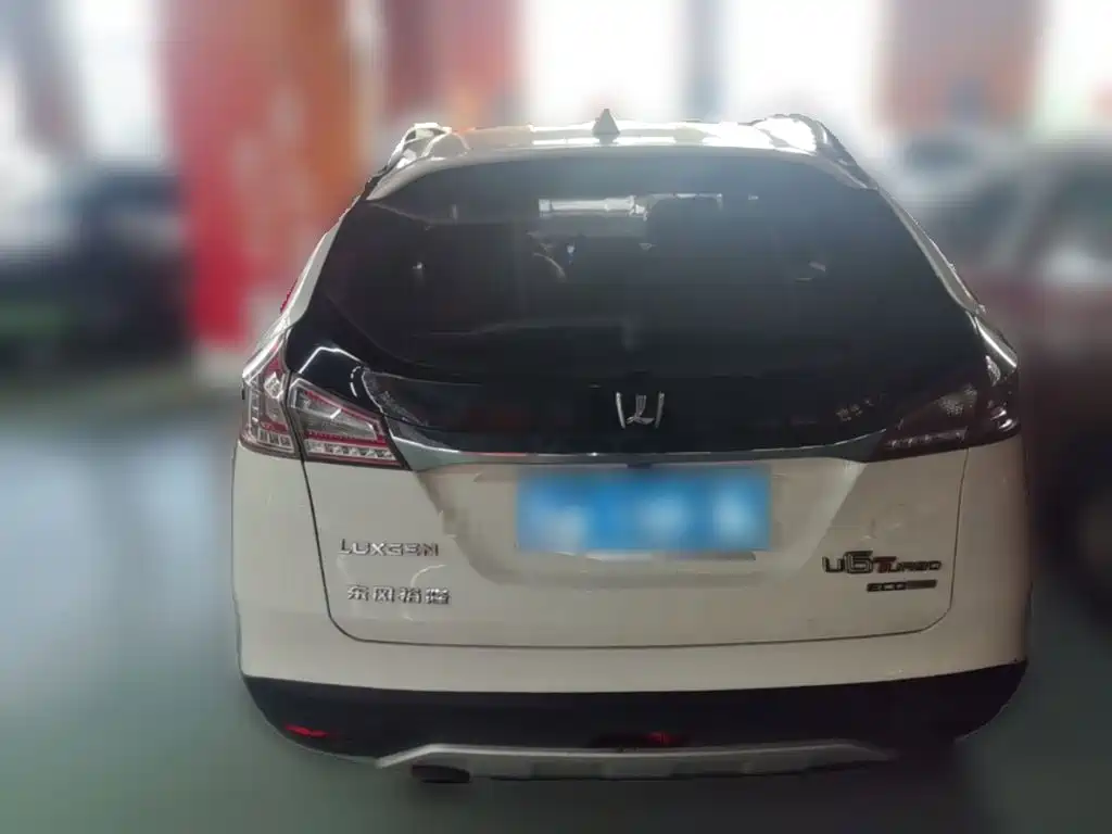 Luxgen U6 SUV 2015 2015 1.8T Fashion Edition