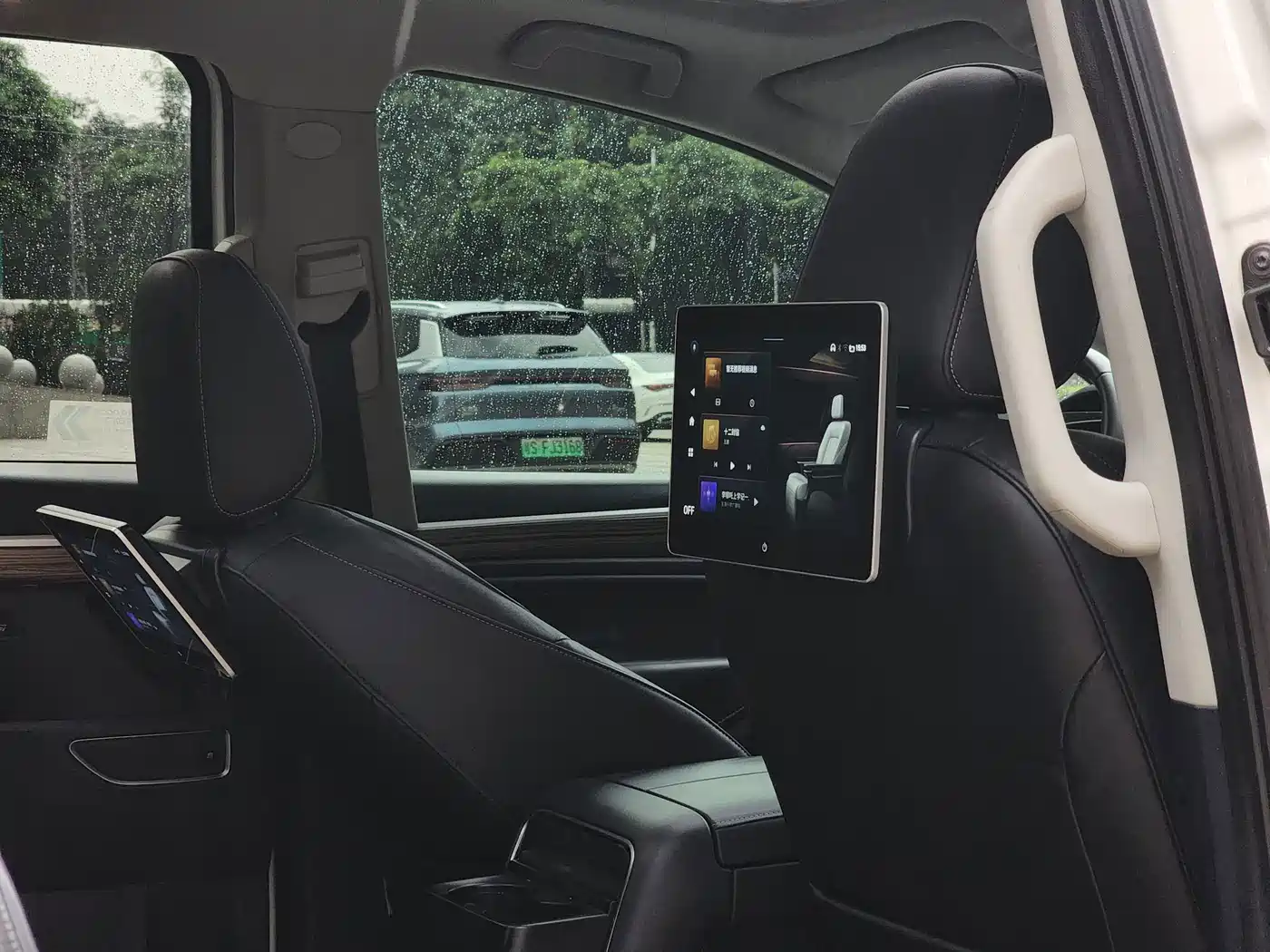 Photo 14 - GAC Trumpchi Trumpchi M8