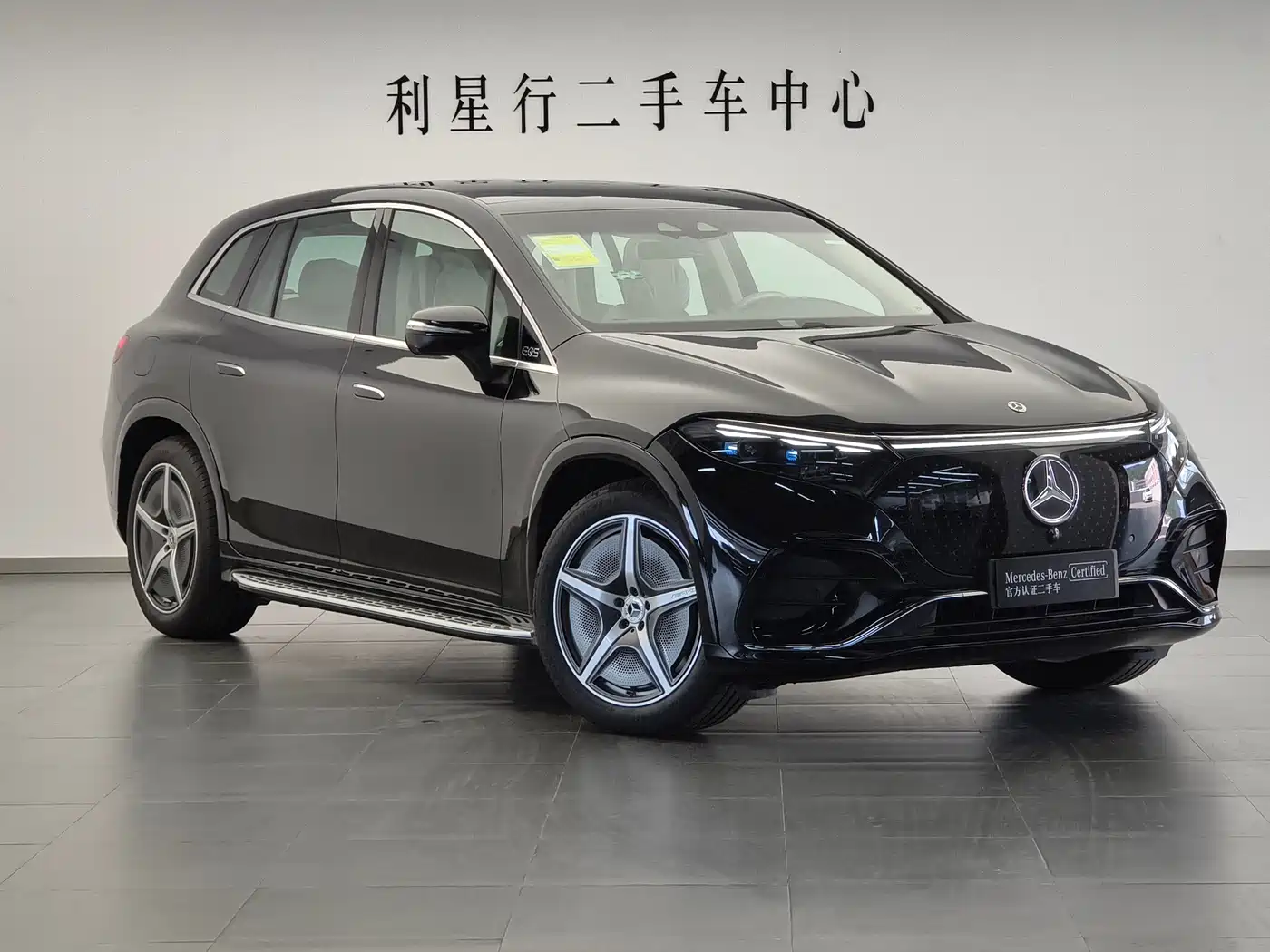 Mercedes-Benz EQS SUV 2025 Model 500 4MATIC фото 3