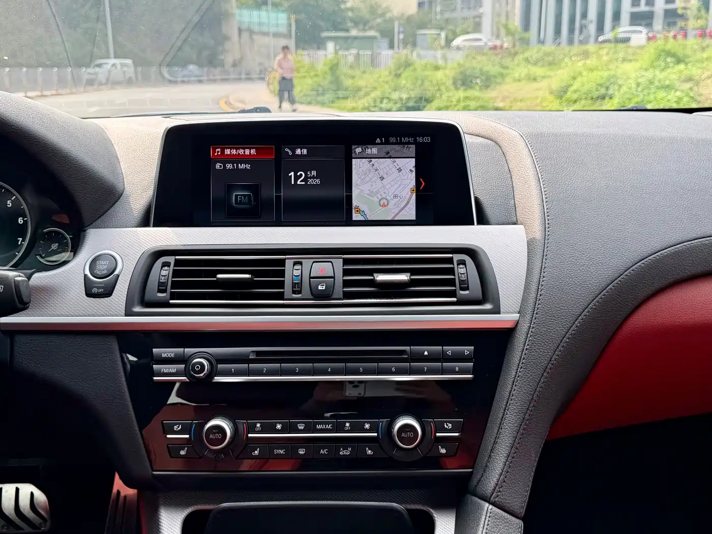 BMW 6 Series 2016 640i Gran Coupe фото 12