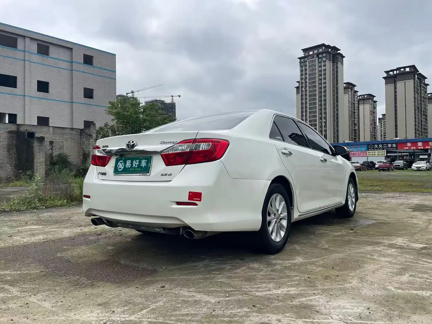 Toyota Camry 2012 2.5G Luxury Navigation Edition фото 10