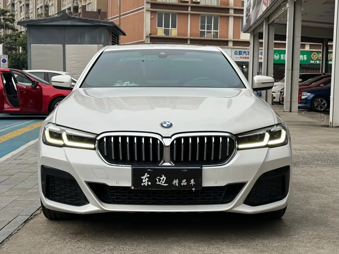 BMW 5 Series 2021 530Li Leading M Sport Package фото 2