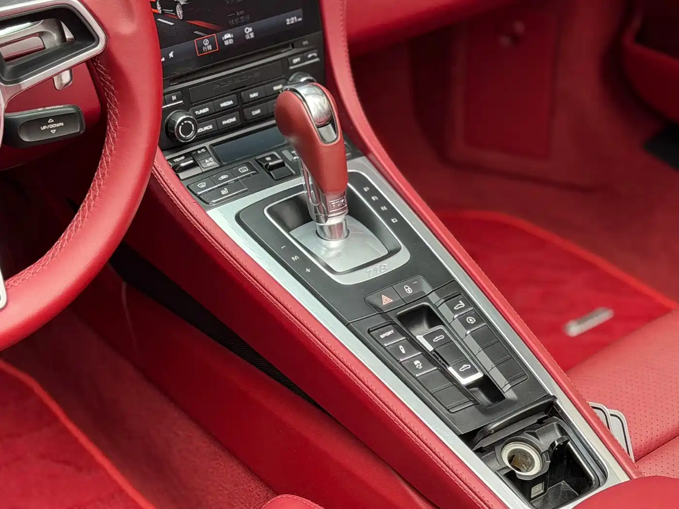 Porsche 718 2018 Boxster 2.0T фото 10