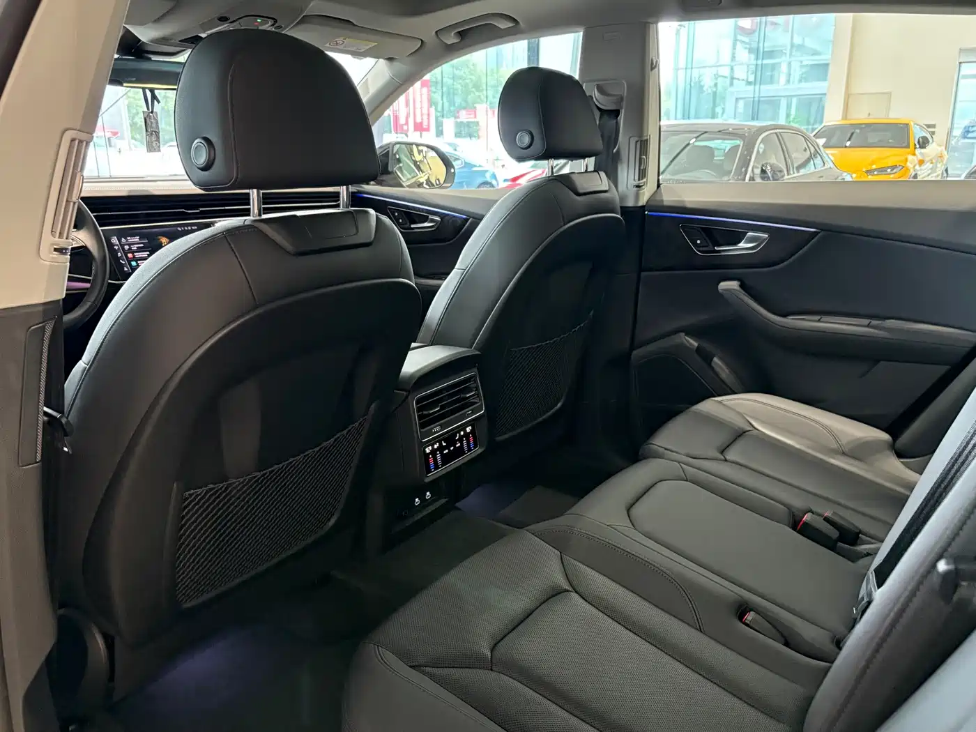 Audi Q8 2024 2023 55 TFSI Luxury Sport