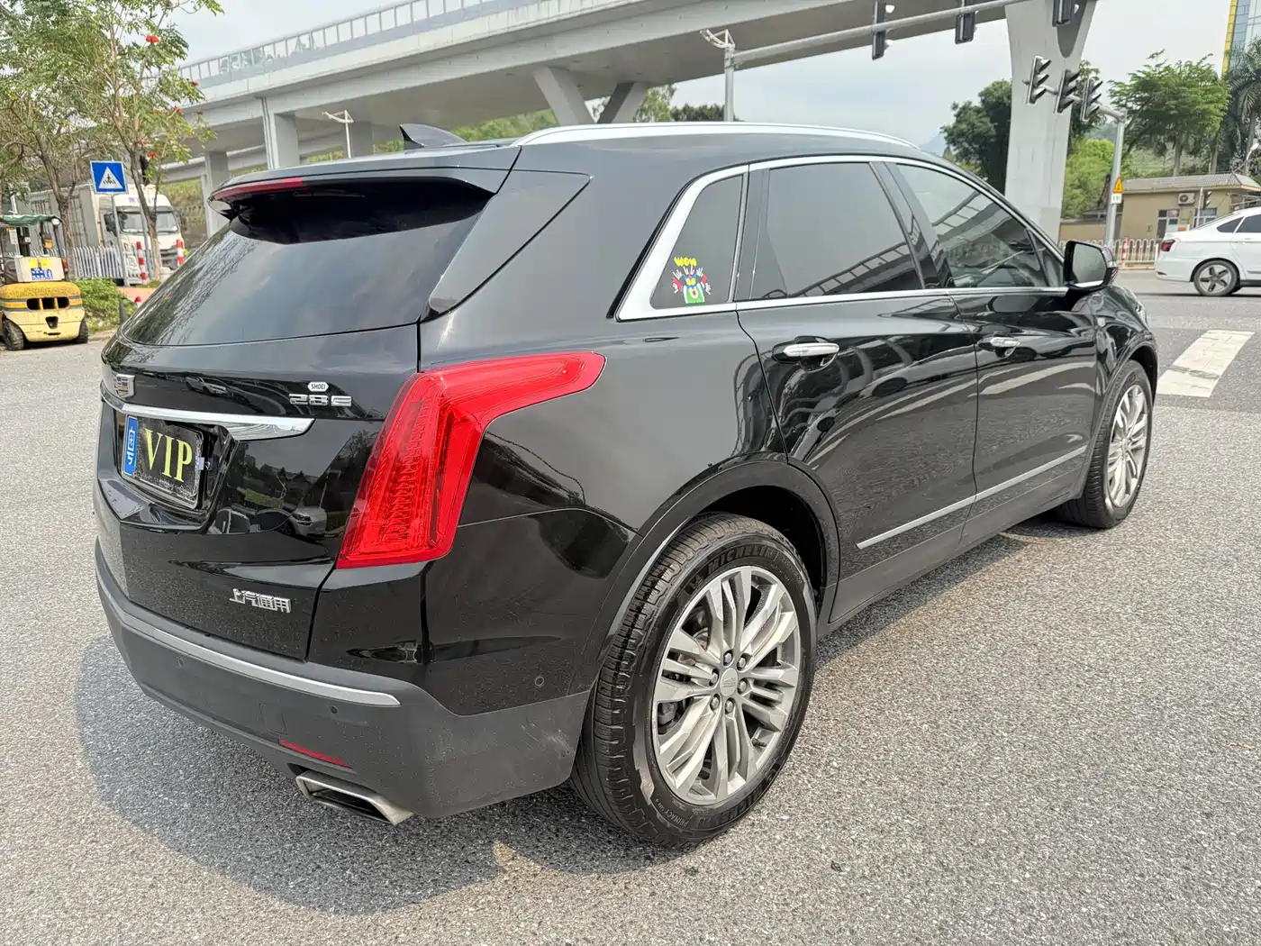 Cadillac XT5 2018 28E 4WD Leading фото 5