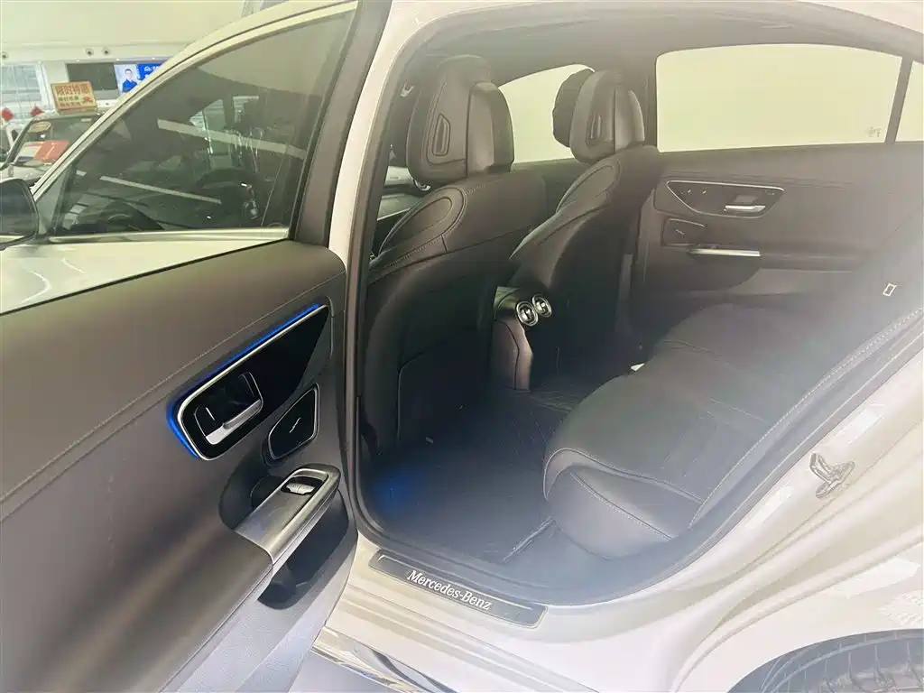 Mercedes-Benz C-Class 2023 C 260 L Sport фото 23
