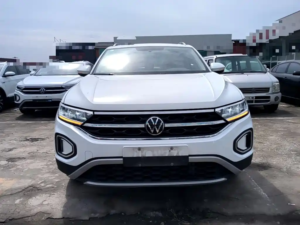 Volkswagen T-Roc, миниатюра 3
