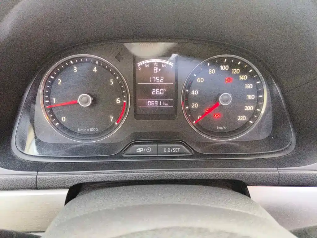 Volkswagen Lavida 2012 2013 1.6L Manual Comfort Edition
