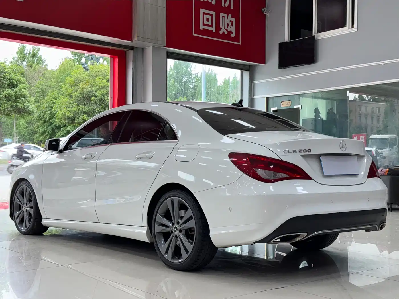 Mercedes-Benz CLA (Import) 2018 CLA 200 Dynamic Edition фото 3