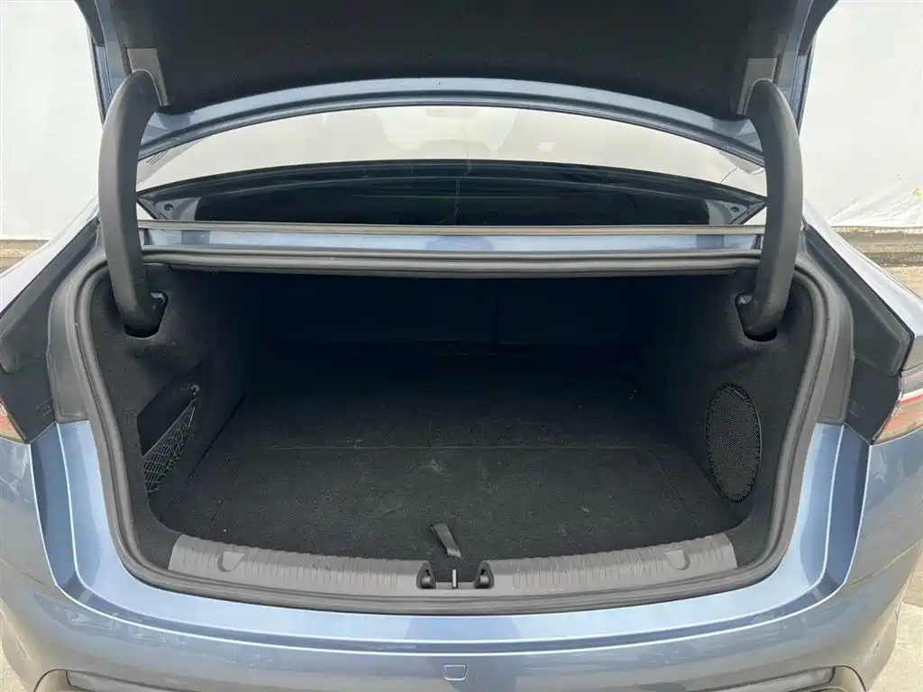 BYD Seal 2025 650 Smart Navigation Edition фото 18