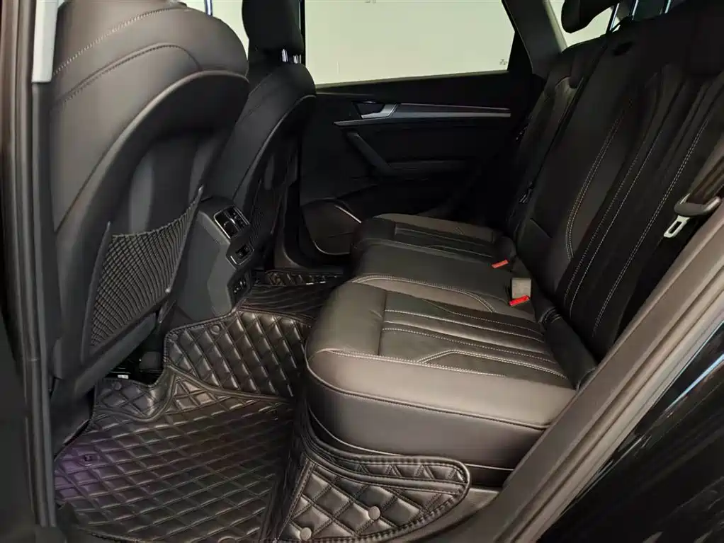 Audi Q5L 2022 Facelift 40T Luxury Dynamic фото 4