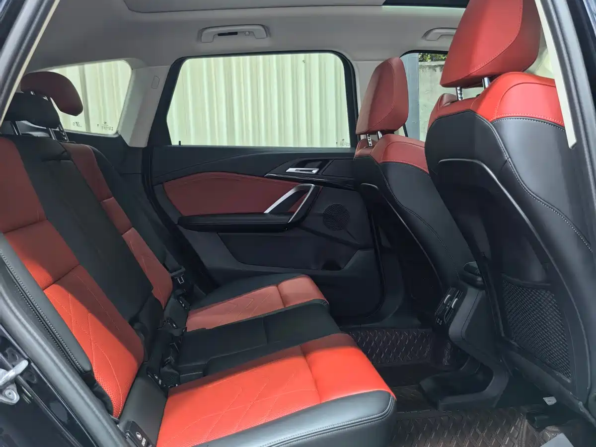 BMW X1 2023 sDrive20Li X Design Package фото 9